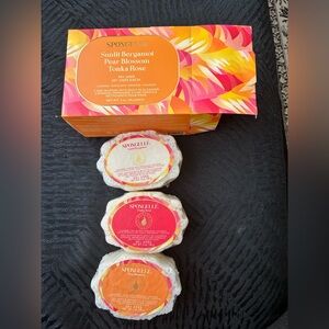 Spongelle 3 pedi buffers with built in cleanser 3oz